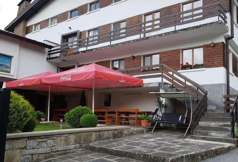 פנסיון Guest House Balkanski Kat