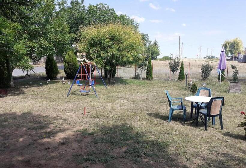 بنسيون Guest House Edelvais