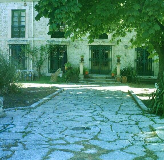 پانسیون Hostal San Francisco