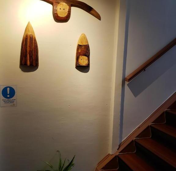 פנסיון Hostal Torres Del Paine 2