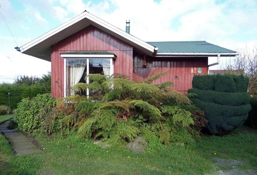 ペンション Hostal Y Cabañas Villa Germana