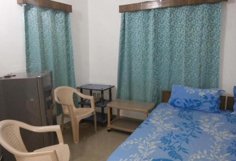 פנסיון Jason Guest House