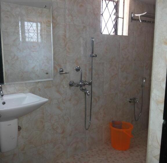 פנסיון Jason Guest House