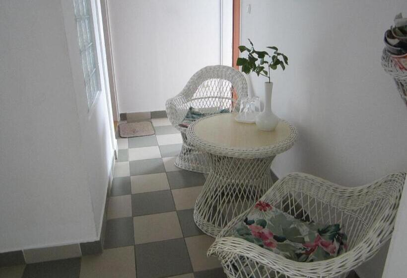 펜션 Kántor Vendégház