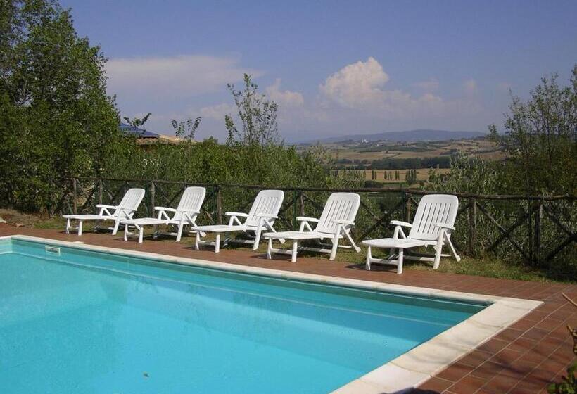 פנסיון La Casaccia