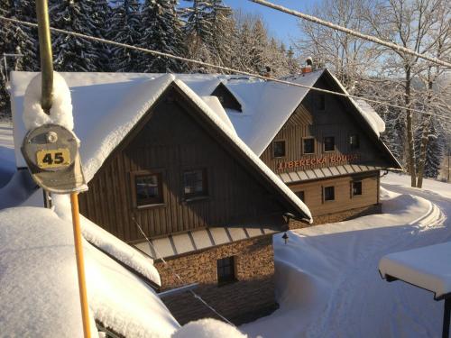 ペンション Liberecká Bouda