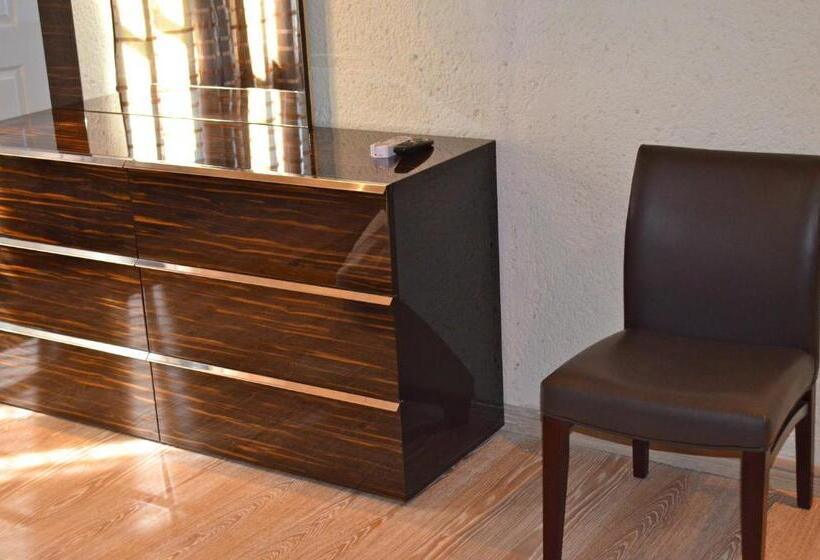 Пансион Mogwase Guesthouse