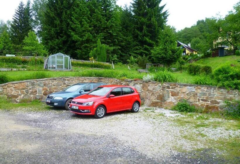 پانسیون Penzion Pod Studenovem