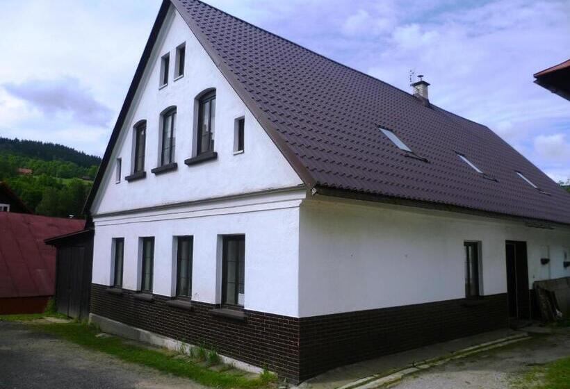 پانسیون Penzion Pod Studenovem