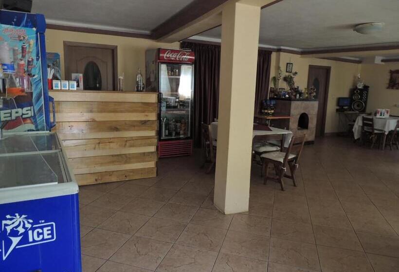 بنسيون Vila Giulia