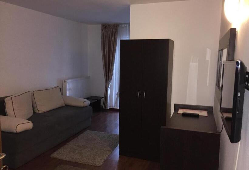 بنسيون Vila Giulia