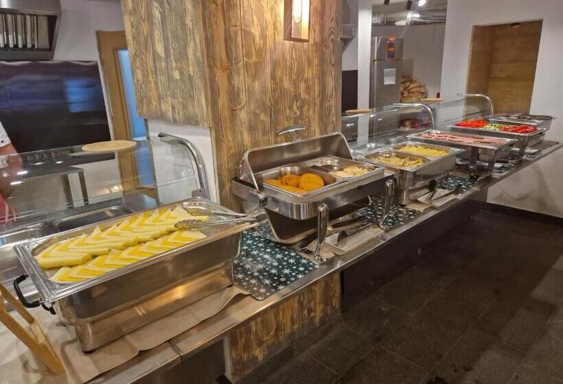 פנסיון Vila Platoul Soarelui