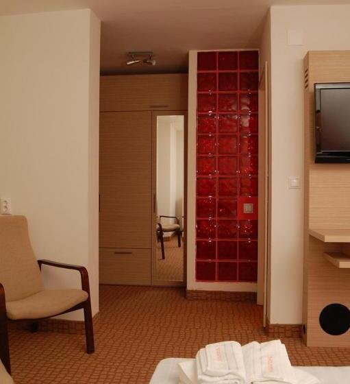 פנסיון Vila Platoul Soarelui