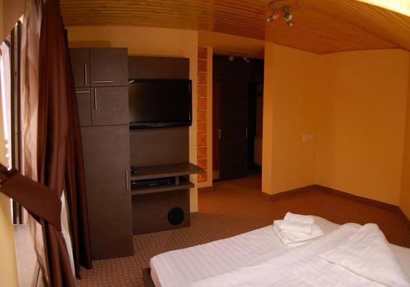 פנסיון Vila Platoul Soarelui