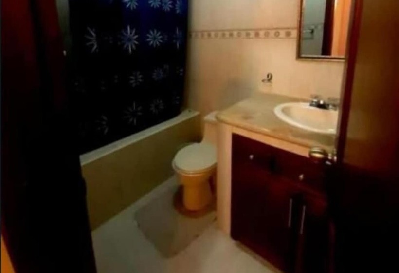 Отель Jomaley Real