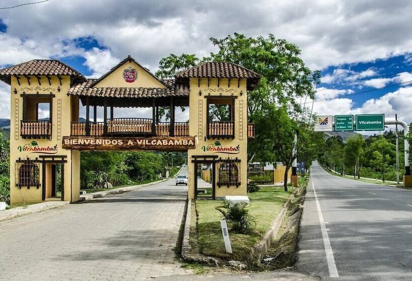 Отель Jomaley Real