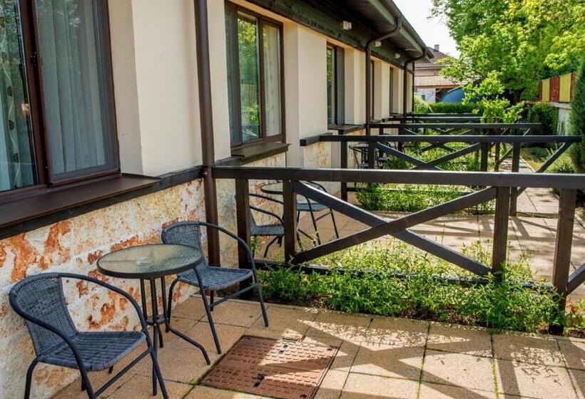 אתר נופש Complex Jitari