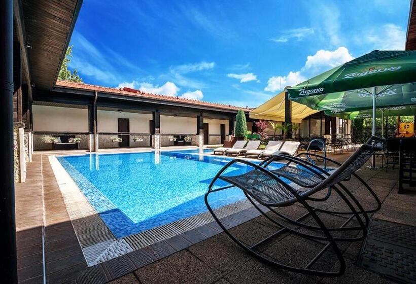 אתר נופש Complex Jitari