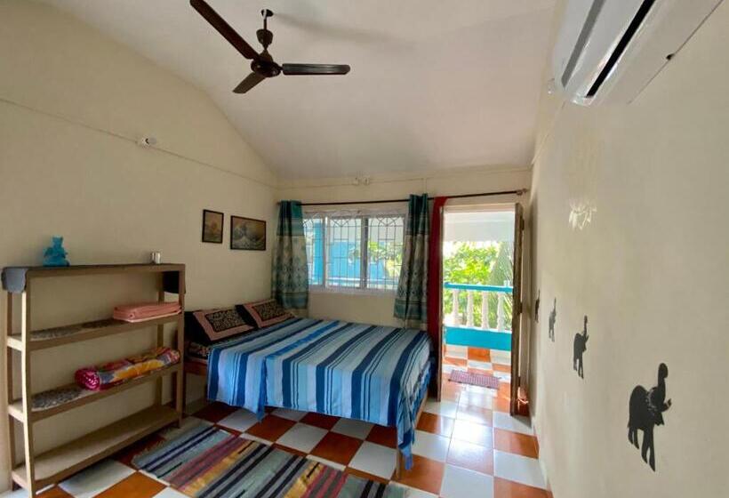 Курорт Ff Space, Beach Property Only For Shanti Yoga People, Mandremarambol Beach