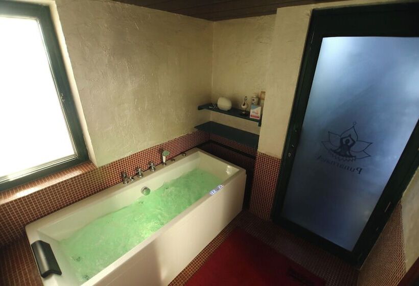 منتجع Sukoon Retreat Dakpathar