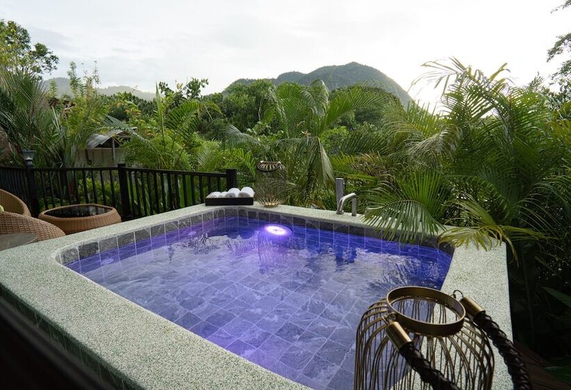 Resort The Hidden Village Khao Yai