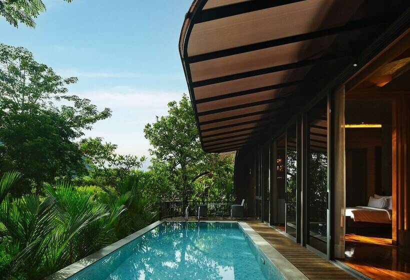 استراحتگاه The Hidden Village Khao Yai