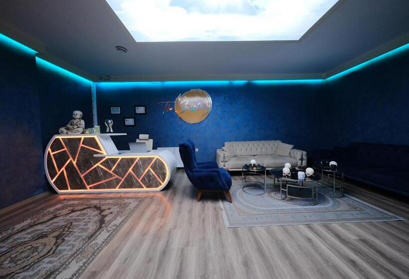 渡假胜地 The Sunshine Otel