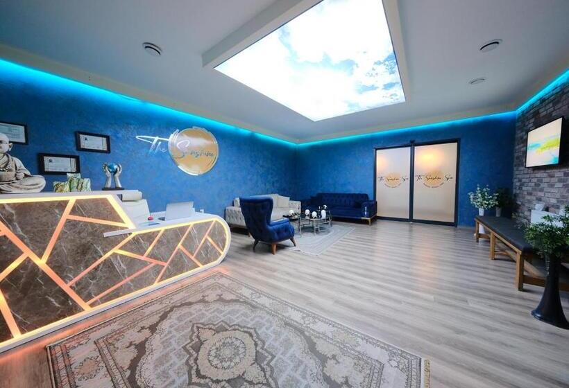 渡假胜地 The Sunshine Otel