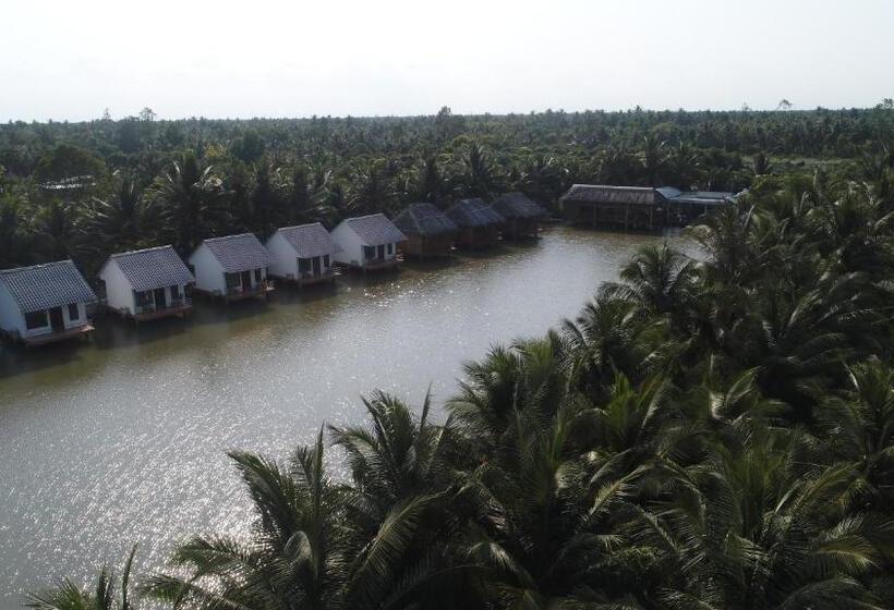 استراحتگاه Tra Vinh Lodge