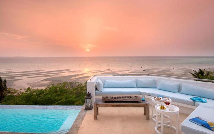 리조트 Villa Santorini