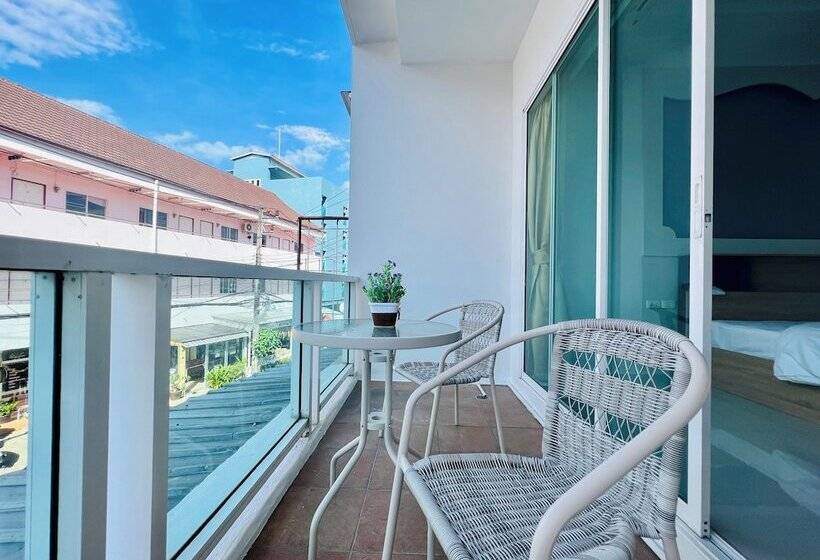 T & C Hotel Patong Beach