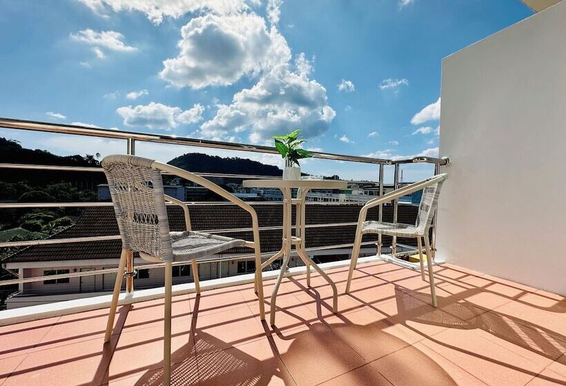 T & C Hotel Patong Beach