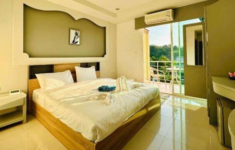 T & C Hotel Patong Beach