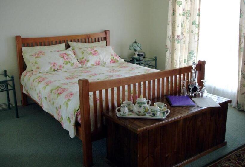 The Linear Way Bed And Breakfast