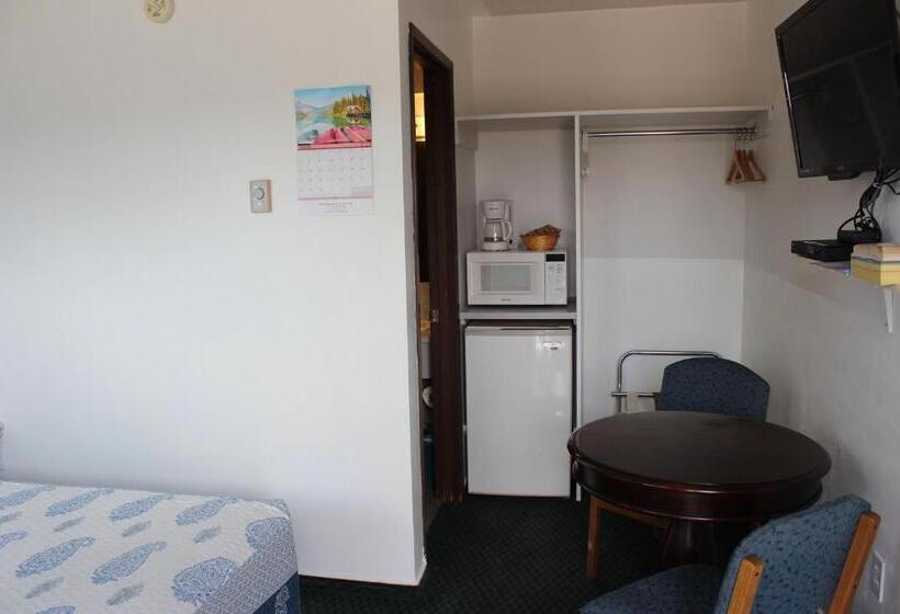 Wheatland Motel