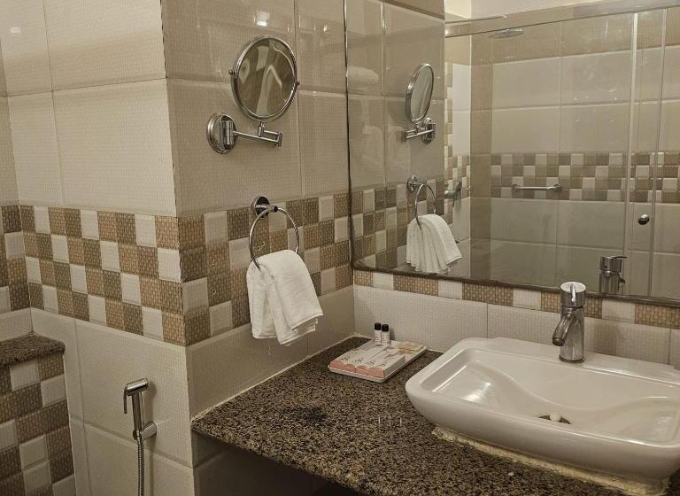 Aarunya Hotel And Resort