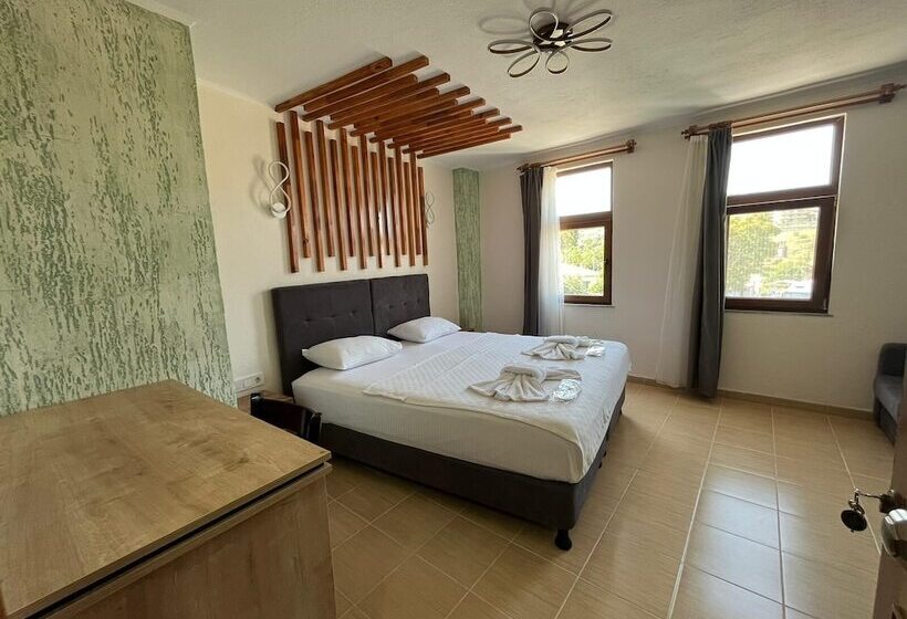 Akar Butik Otel Gökçeada