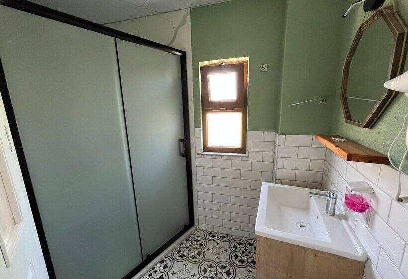 Akar Butik Otel Gökçeada