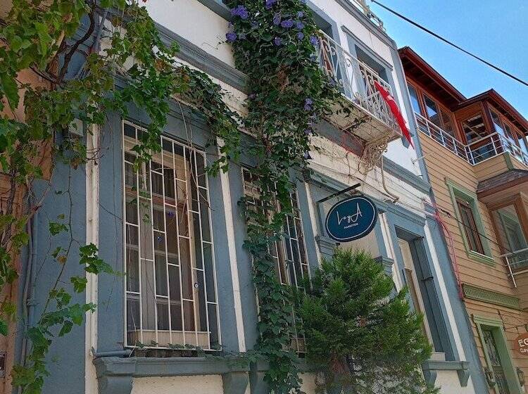 Ayvalık Leya Pansiyon