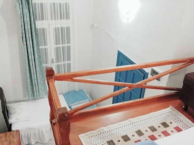 Ayvalık Leya Pansiyon