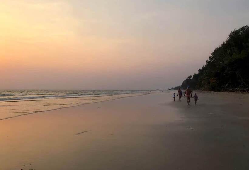 Beach Box Resort