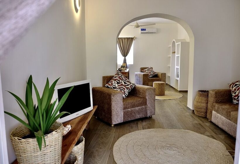 ベッドアンドブレックファースト Antares Villa