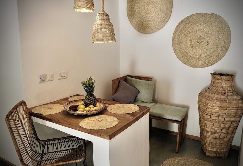 ベッドアンドブレックファースト Antares Villa