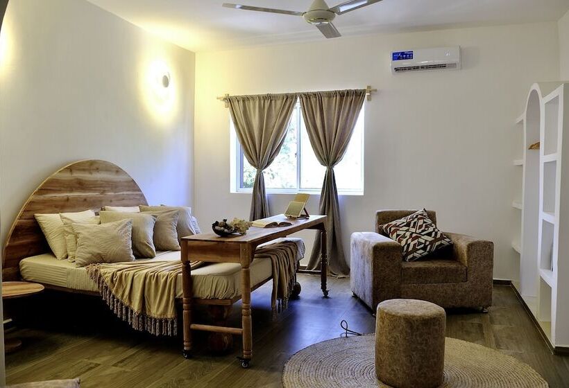 مبيت وإفطار Antares Villa