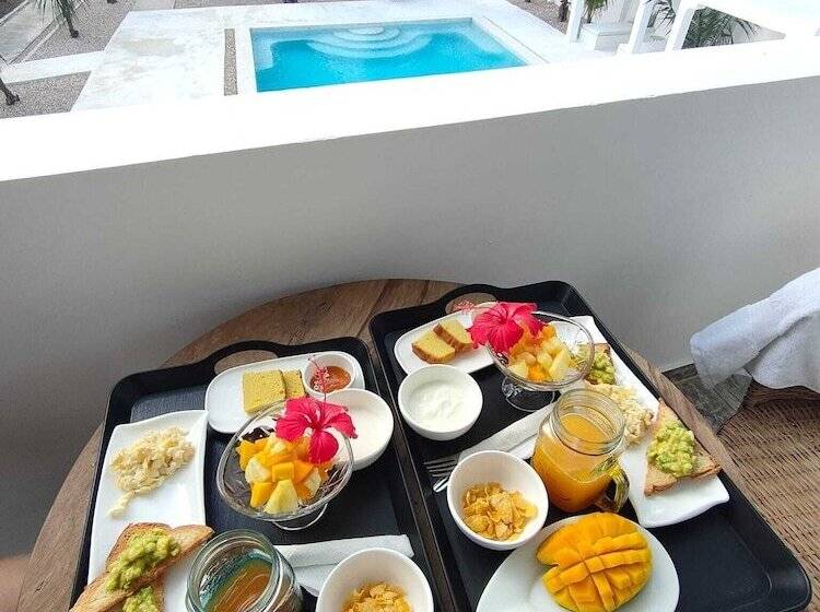 مبيت وإفطار Antares Villa