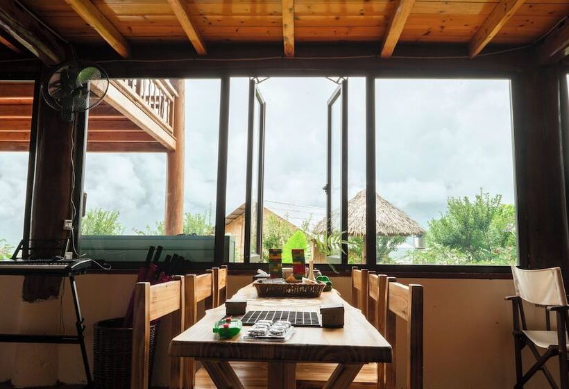 تختخواب و صبحانه Moc Home Sapa