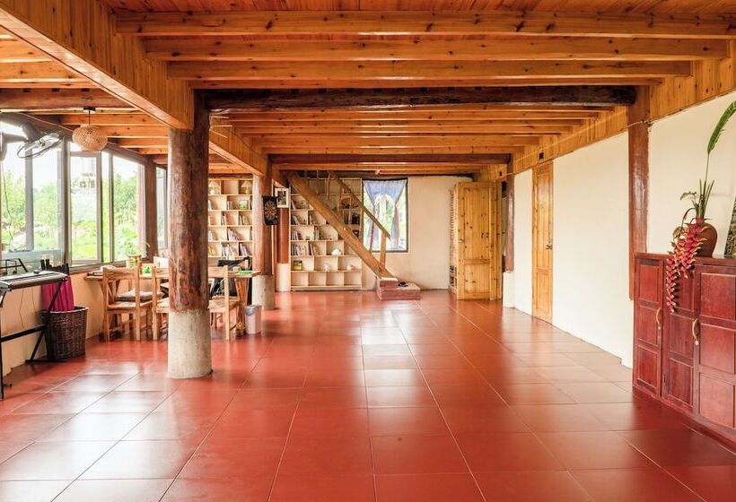 تختخواب و صبحانه Moc Home Sapa