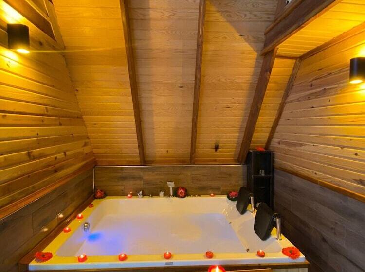 Bed and Breakfast Pafuli Bungalov