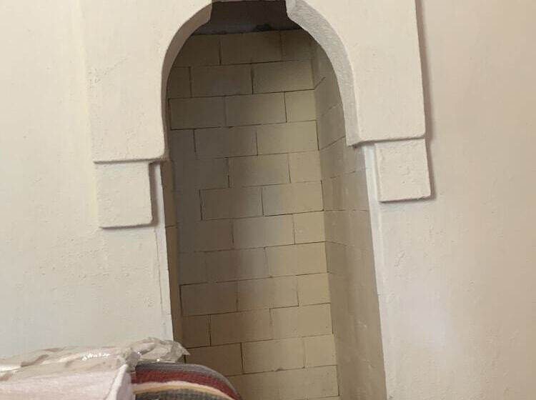 مبيت وإفطار Utku Konağı