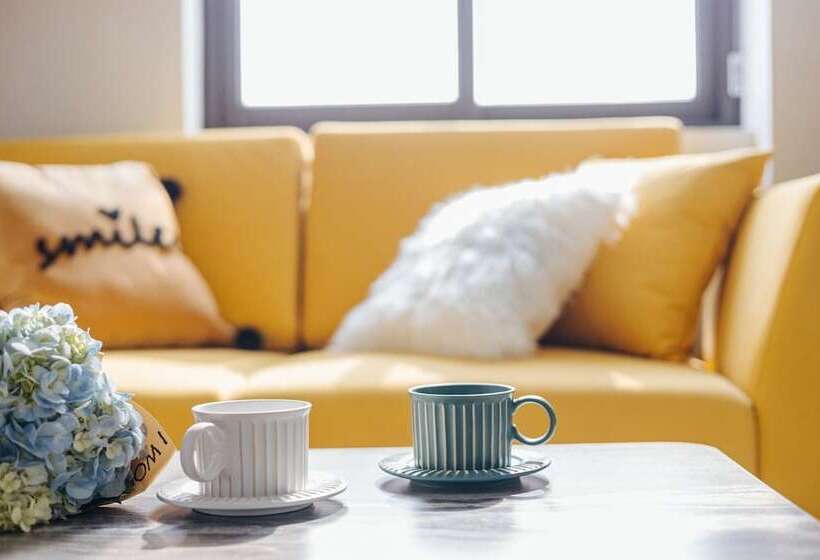 Crescendo Urban Stay